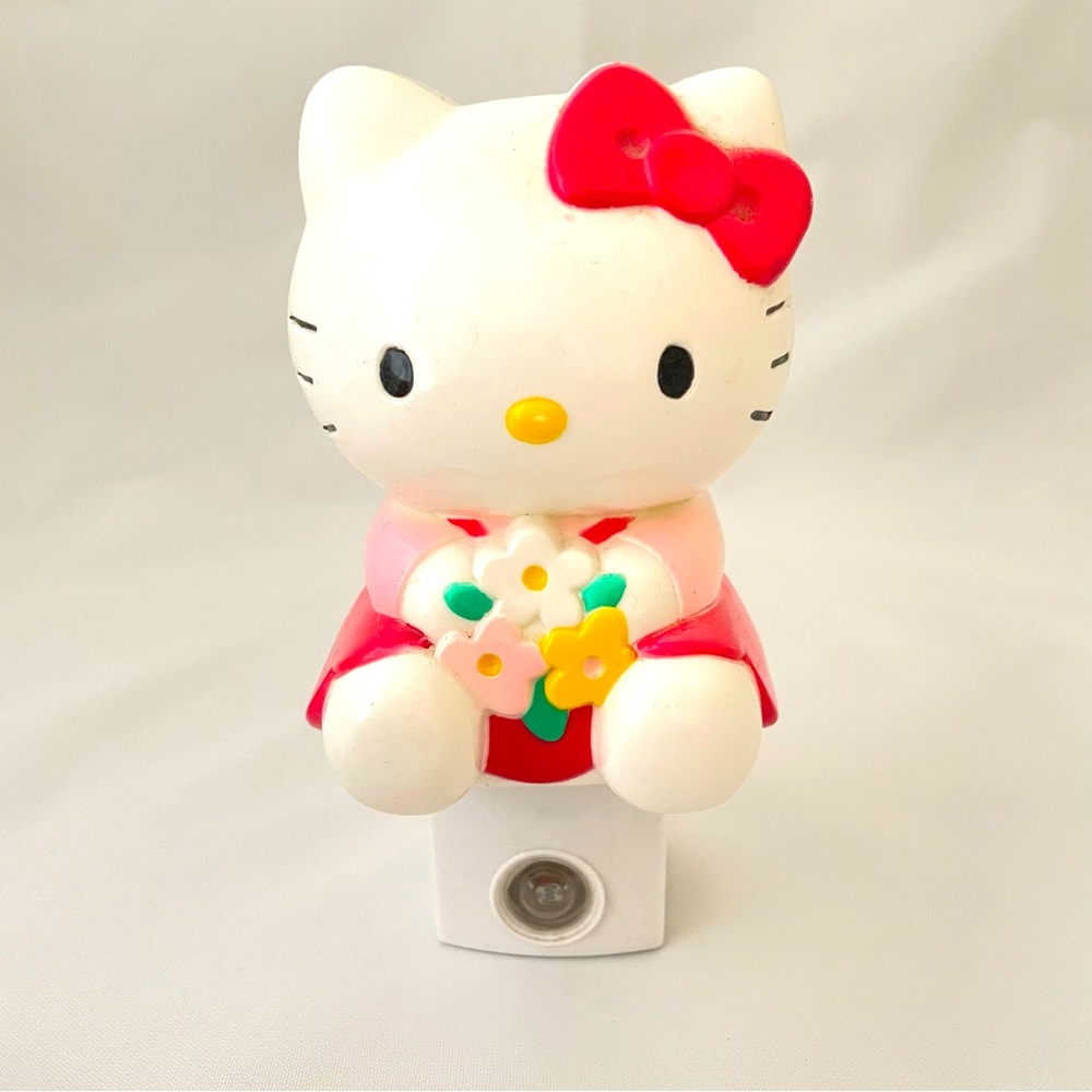 Hello Kitty Vintage Night Light flowers